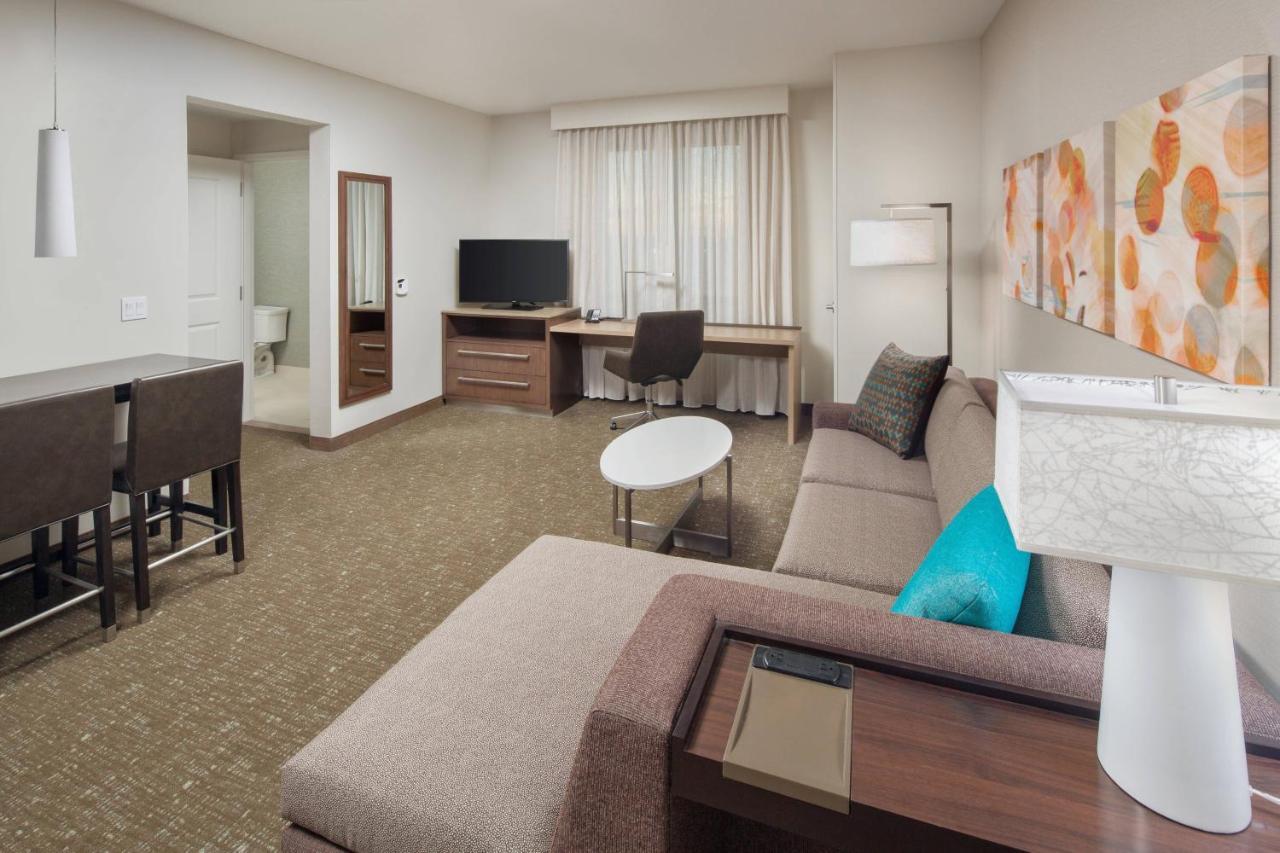 Hotel By Marriott Ontario Rancho Cucamonga