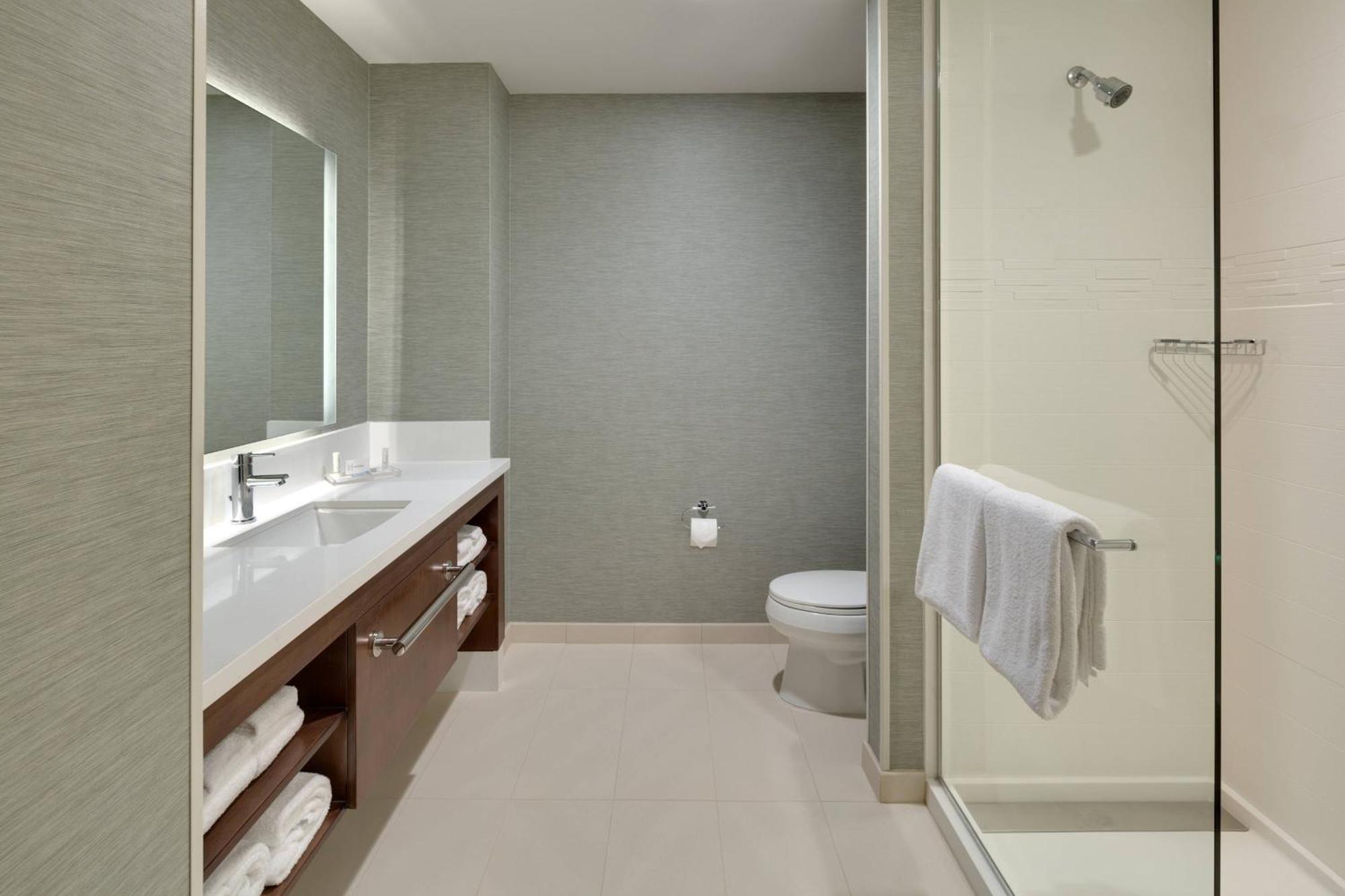 Hotel By Marriott Ontario